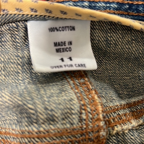 𝅺hollister Jean Skirt Distressed Mini Skirt size 11 - Picture 8 of 8